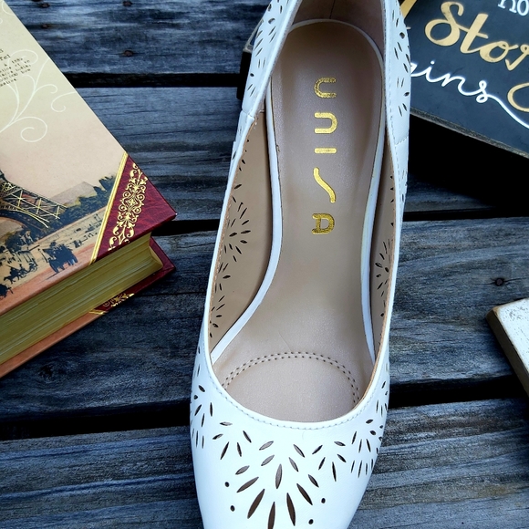 Super Deal Buy One Pair Size 6 Get Other Free Unisa Pumps - Picture 15 of 16
